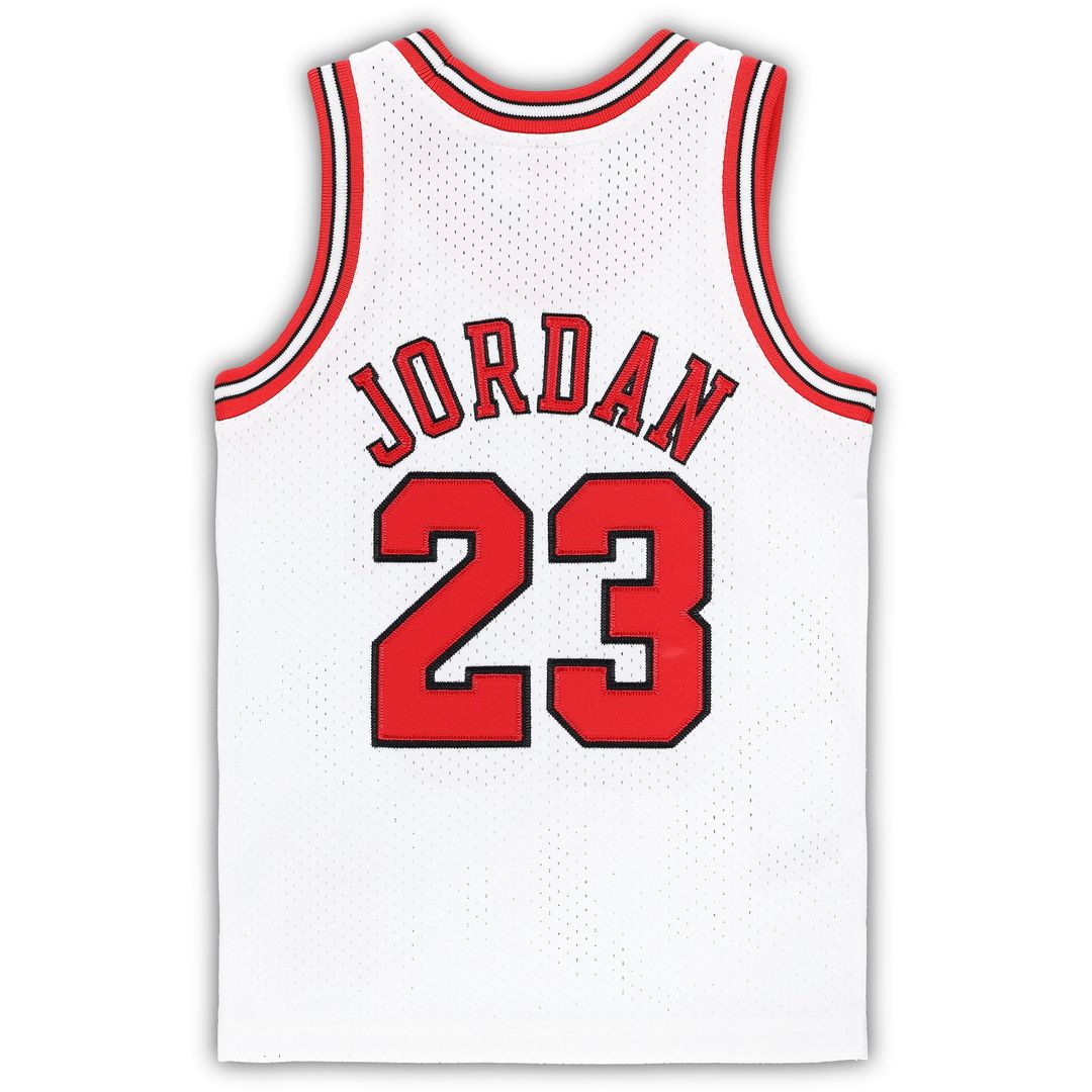 Chicago Bulls Michael Jordan Mitchell & Ness Toddler 1997/98 Hardwood Classics Authentic Jersey - White