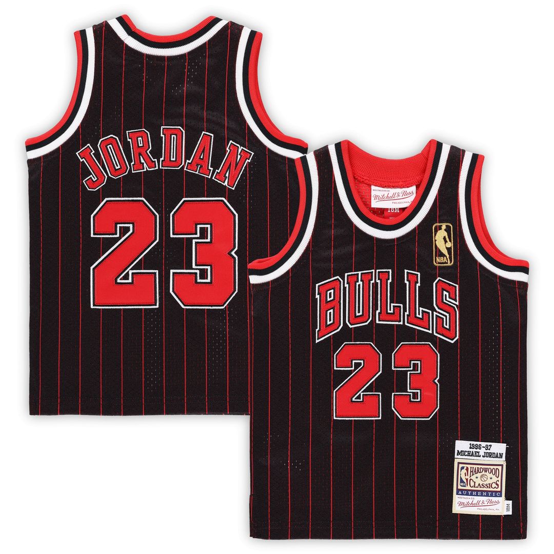 Chicago Bulls Michael Jordan Mitchell & Ness Infant 1996/97 Hardwood Classics Authentic Jersey - Black