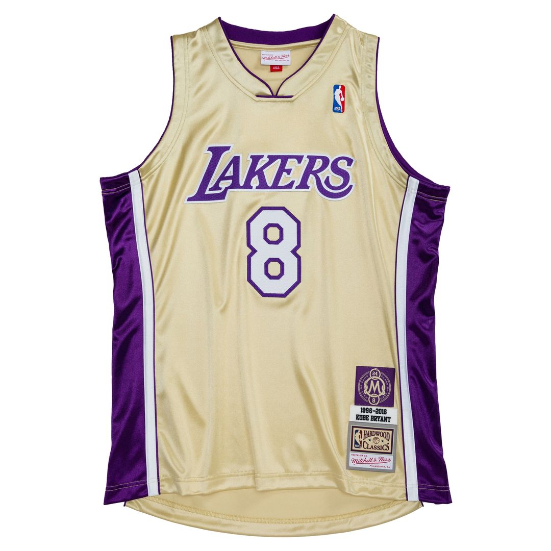 Los Angeles Lakers Kobe Bryant Mitchell & Ness Hall of Fame Class of 2020 #8 Authentic Jersey - Gold