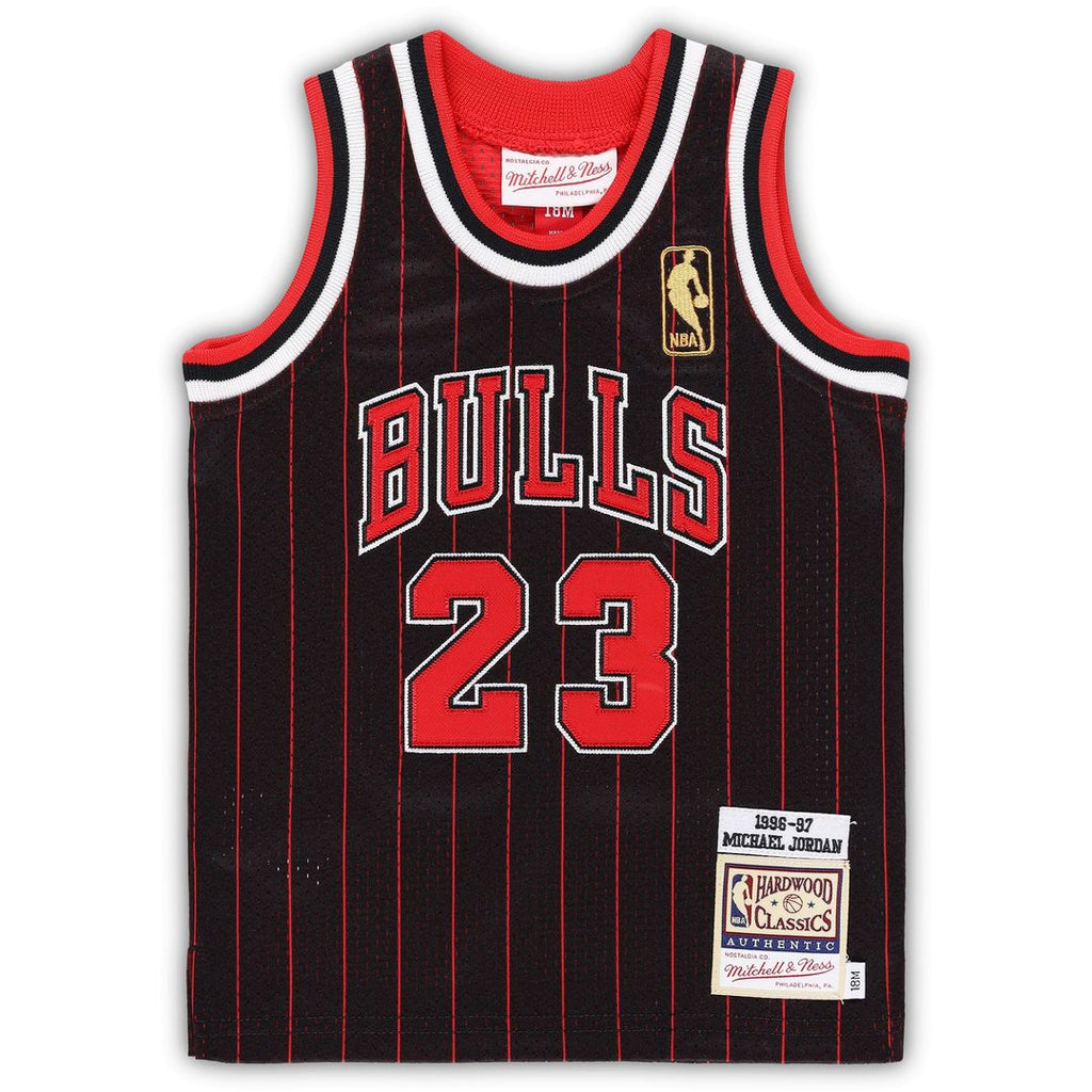 Chicago Bulls Michael Jordan Mitchell & Ness Infant 1997/98 Hardwood Classics Authentic Jersey - White