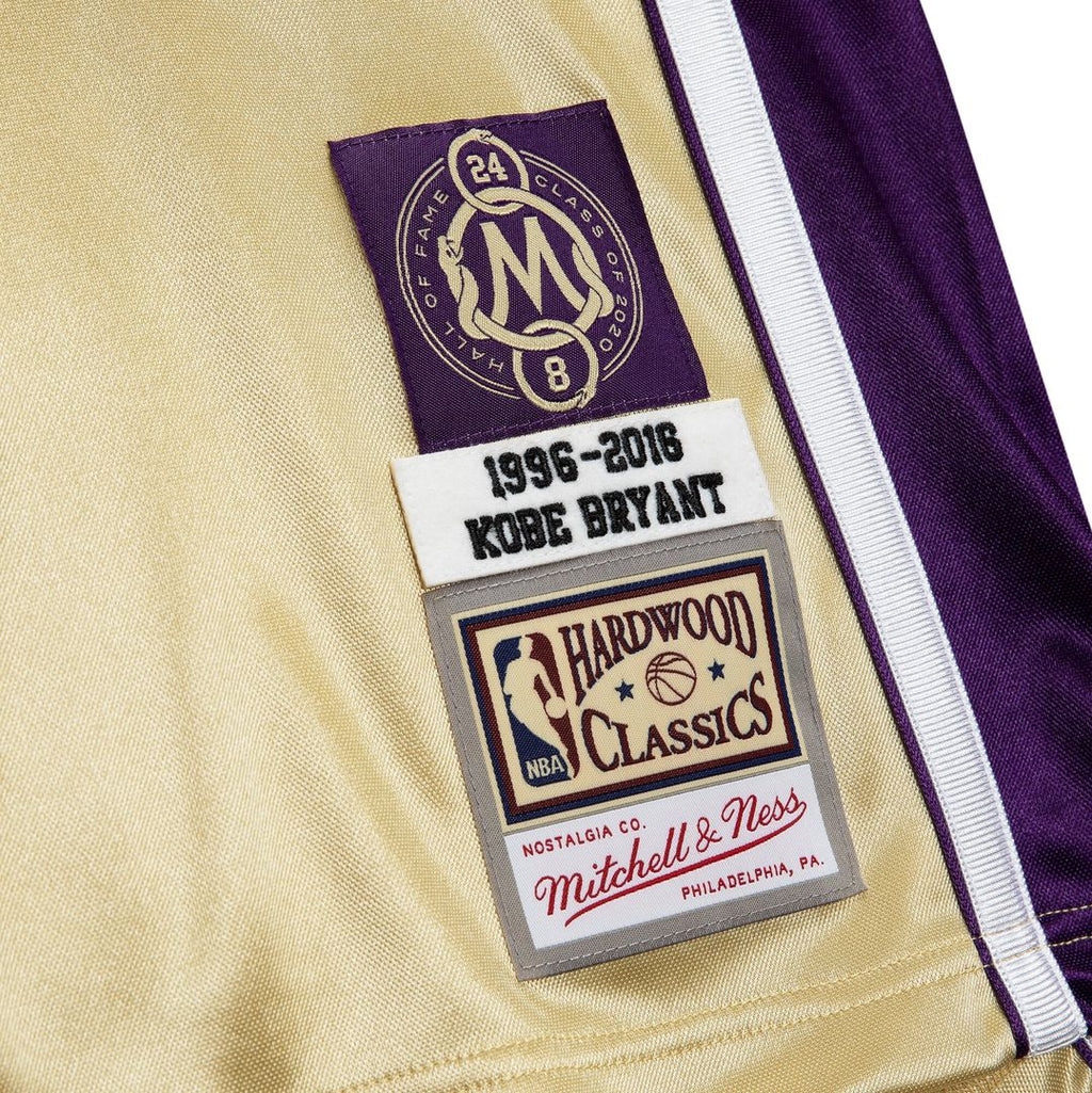 Los Angeles Lakers Kobe Bryant Mitchell & Ness Hall of Fame Class of 2020 #8 Authentic Jersey - Gold