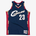 Cleveland Cavaliers LeBron James Mitchell & Ness Hardwood Classics Swingman Jersey - Navy