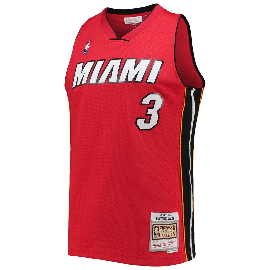 Miami Heat Dwyane Wade Mitchell & Ness Hardwood Classics Swingman Jersey - Red