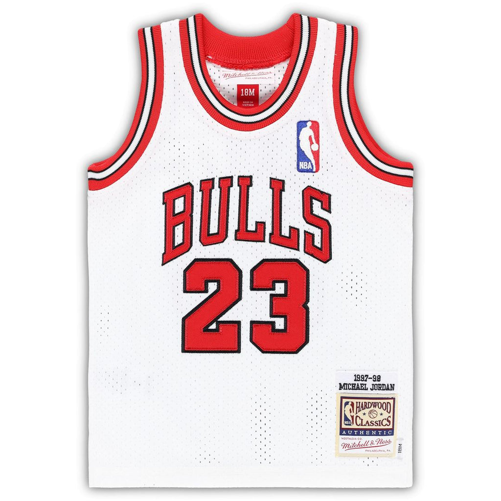 Chicago Bulls Michael Jordan Mitchell & Ness Infant 1996/97 Hardwood Classics Authentic Jersey - Black
